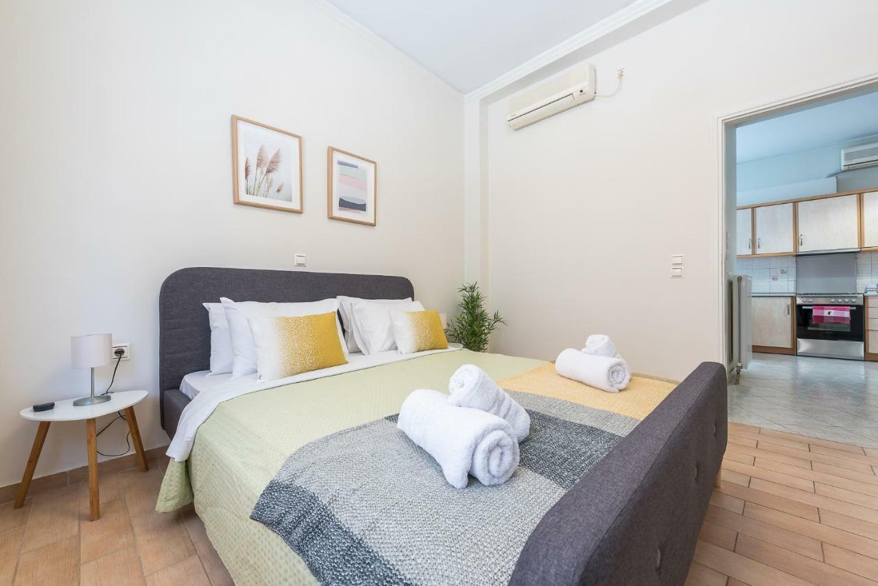 Just Under Acropolis Apartment Атина Екстериор снимка