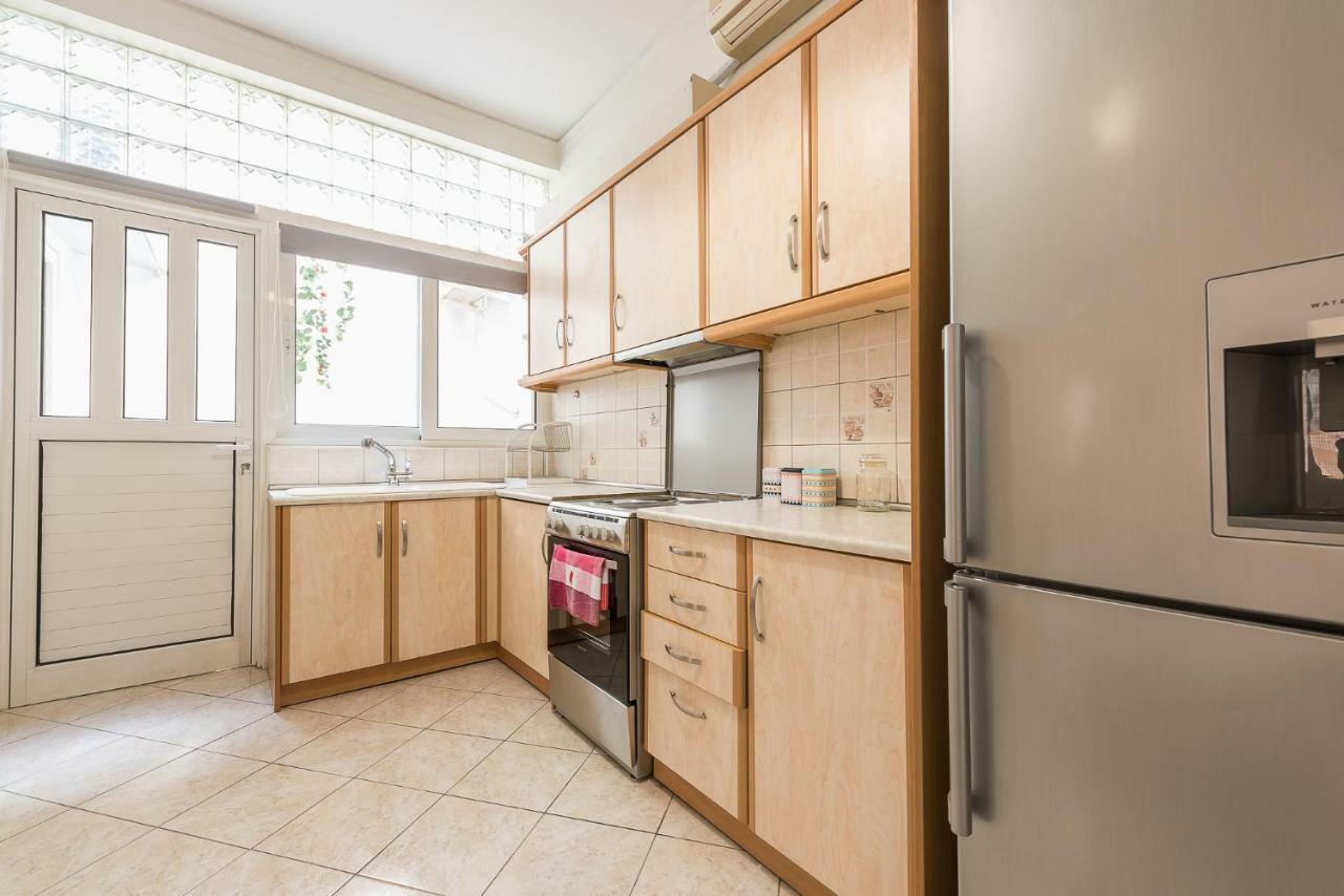 Just Under Acropolis Apartment Атина Екстериор снимка
